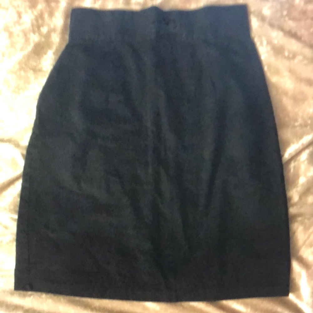 Vintage Pencil Skirt With Bows On Slit